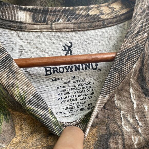 Browning Realtree Camo Shirt Mens Size Medium Hunting - Picture 2 of 5